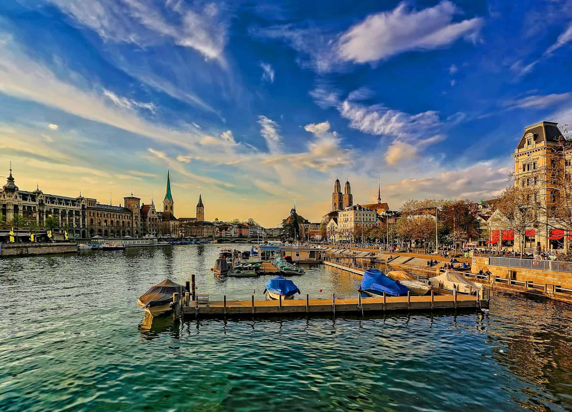 Zurich port ricardo-gomez-angel-Qgph3PrfOFY-unsplash